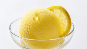 Osvěžující citronový sorbet s kapkou ginu pro dospělé