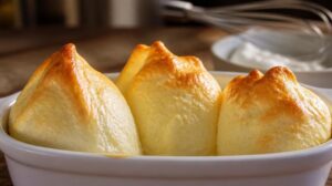 Salcburské sněhové noky Salzburger Nockerln nadýchané jako obláček